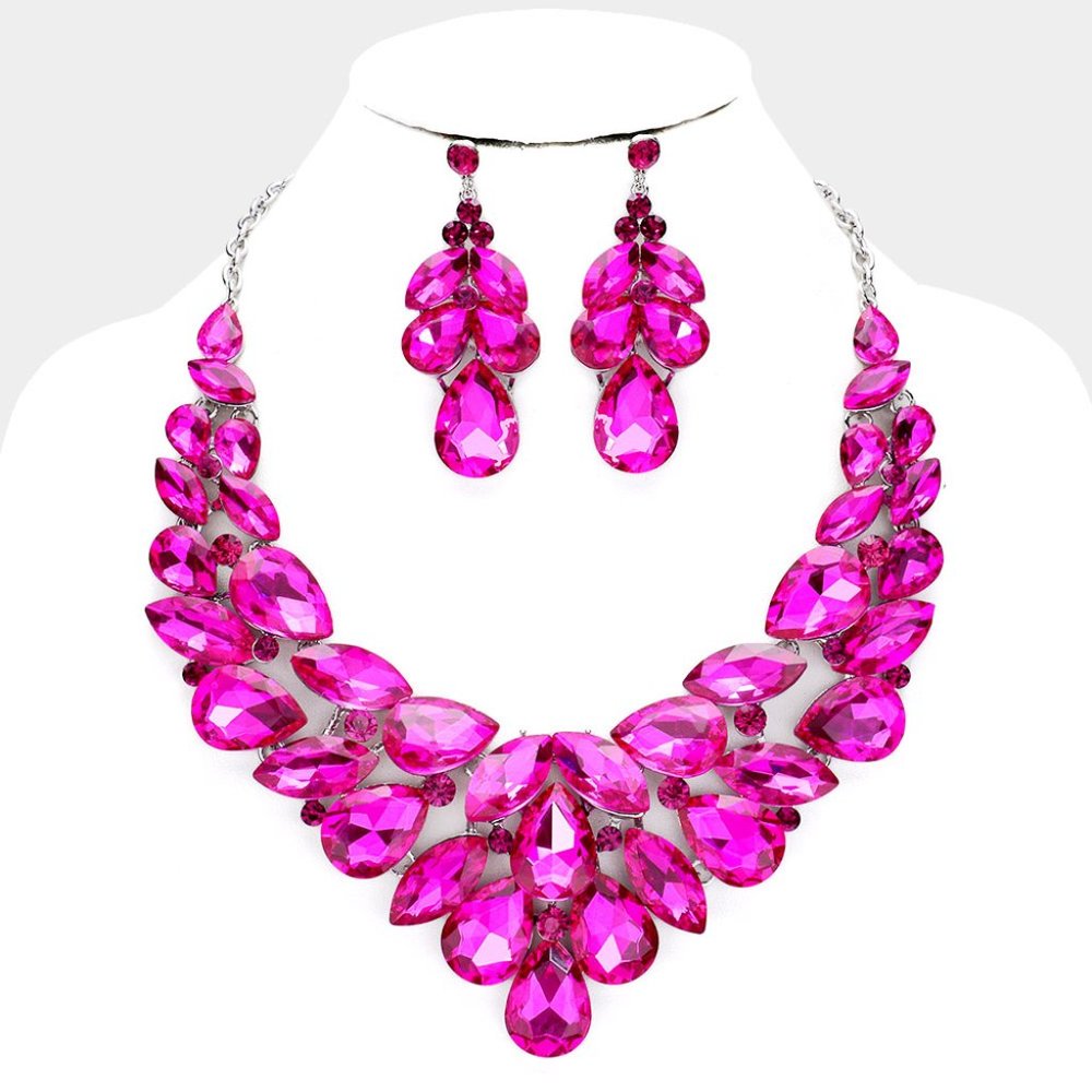 Fuchsia rhinestone necklace